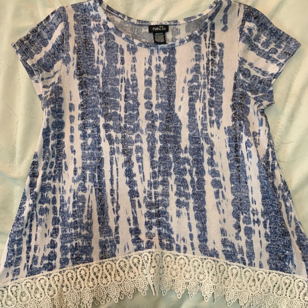 A fun blue and white shirt!